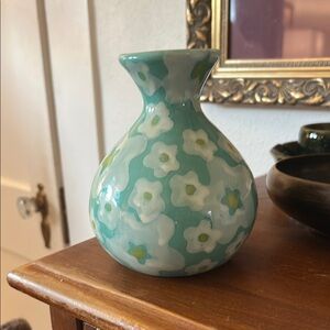 Floral Ceramic Vase - Green and White